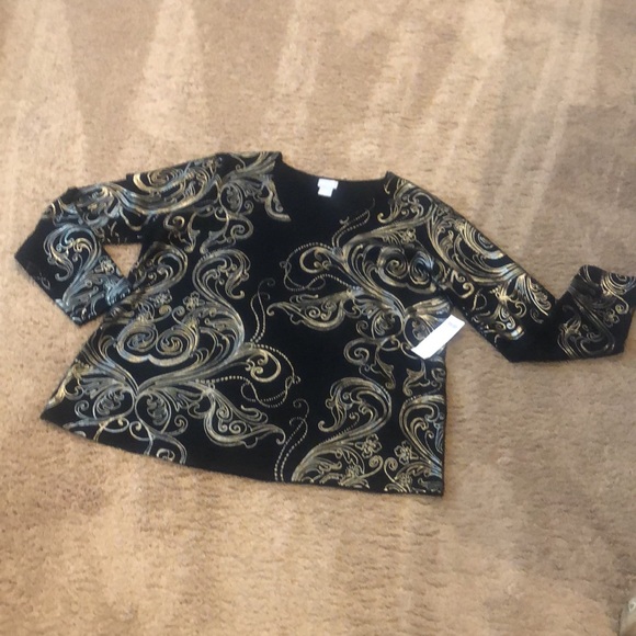 Chicos Womans Pullover Sweater Size 2. Never worn with tags. - Picture 4 of 6